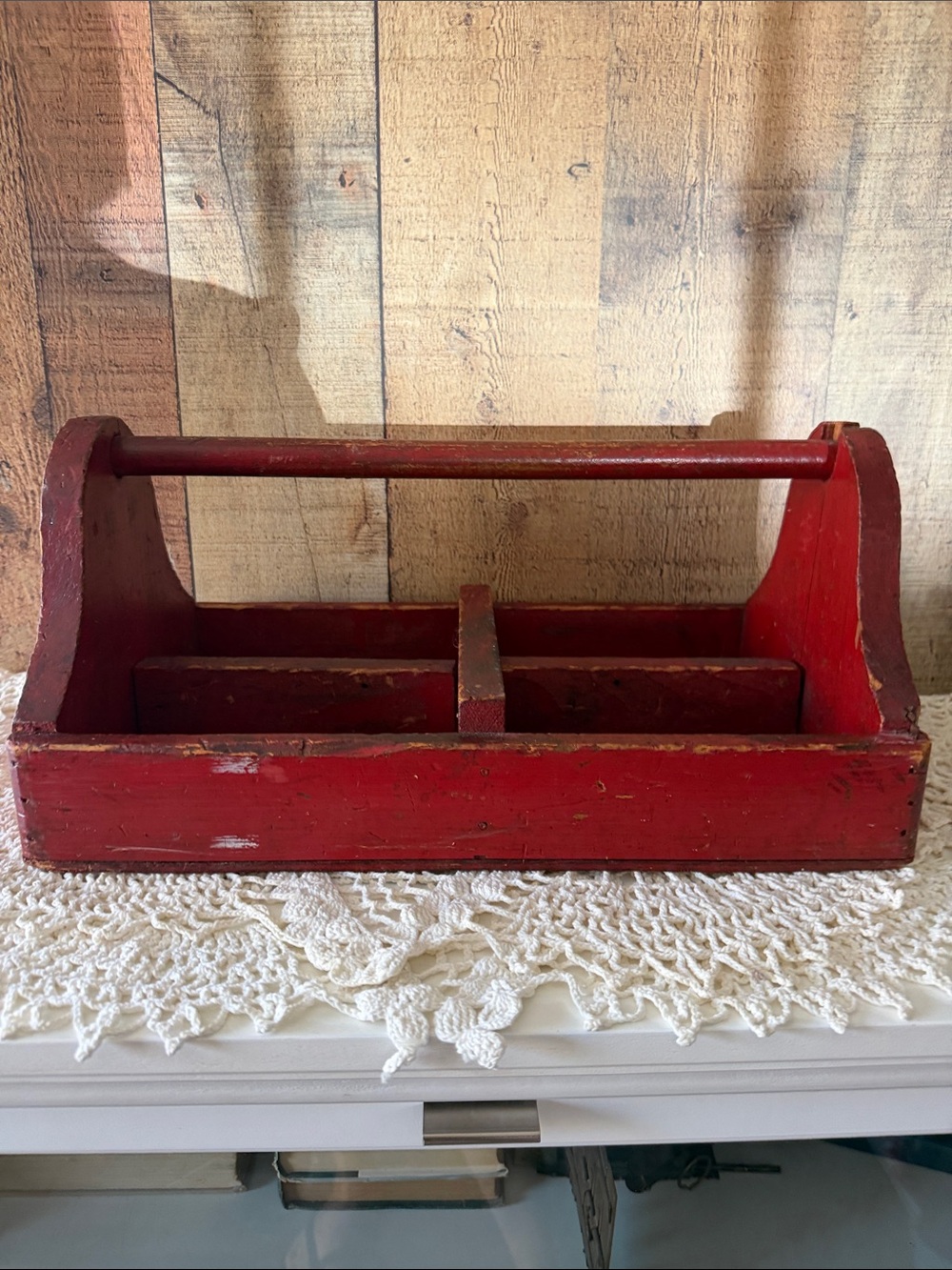 VTG primitive red wooden tool box or utility caddy - Picture 9 of 14